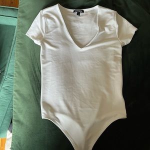 White shirt sleeve bodysuit